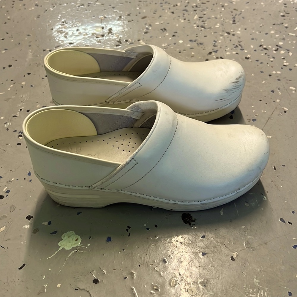 Women Dansko Shoes Size 39